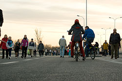 Piesze i rowerowe zwiedzanie jezdni południowej