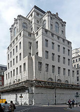 Tidigare huvudkontor för Midland Bank, King Street i Manchester, byggt 1933–35.