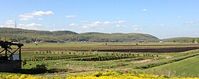 2013-05-06 17 02 10 View of Jenny Jump Mountain and Jenny Jump State Forest from Hope Road near Great Meadows, New Jersey.jpg