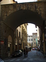 Arco dei Peruzzi 01.JPG