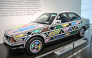 BMW Art Car (BMW 525i) von Esther Mahlangu im BMW Museum München