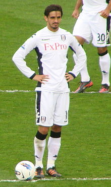 Bryan Ruiz Fulham.jpg