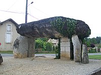 Dolmen La Pierre Levée