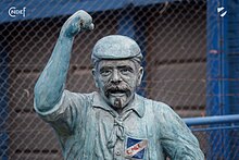 Estatua de Prudencio Reyes en el Parque Central.jpg