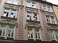 Falkenturmstraße 8; Mietshaus, Neurokoko, reich stuckiert, 1894 von Ernst Dressler