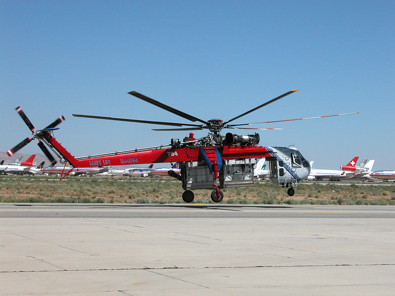 800px-Heavylift-UH54A-N44094-030912-26.jpg