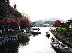 Barche presso il fiume Katsura