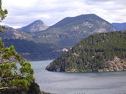 Лакарско Езеро Lago Lácar -