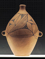 Large water vessel of the late Yangshao culture or early Majiayao; from Shaanxi, Shanxi or Gansu province; 4th millennium BC; Rietberg Museum (Zürich, Switzerland)