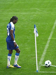 Rodallega-corner wigan man-city 2010-09-19.JPG