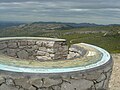 Table d'orientation et vue sur le massif de l'Étoile.