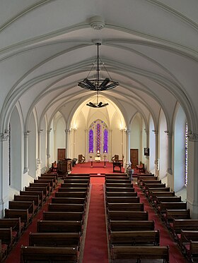 L'intérieur depuis le balcon