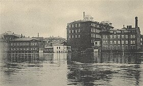 Здание кондитерской фабрики «Эйнемъ» в 1900-х годах