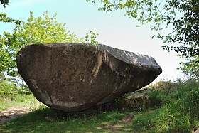 Image illustrative de l’article Bateau de pierre de saint Conogan