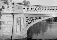 An ornamented bridge spandrel. Steven J. Gould and Richard Lewontin argued that the triangular area is a byproduct of the adaptation of structures around it. Central Park New York City New York 33.jpg