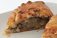 220px-Cornish_pasty_-_cut.jpeg