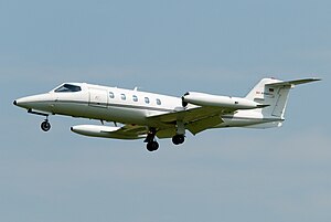 Learjet 35 (8738280921) .jpg