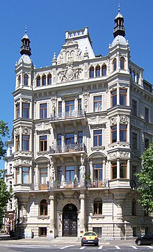 Typical historicist house: Grunderzeit building by Arwed Rossbach in Leipzig, Germany (built in 1892) Leipzig Palais Rossbach.jpg
