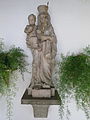 Madonnenskulptur mit Kind