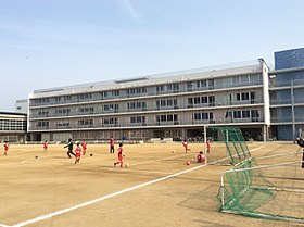 西宮市立南甲子園小学校