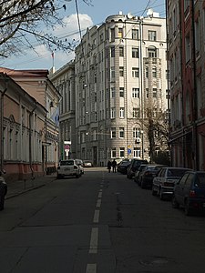 Большой Ржевский переулок. Справа видна Малая Молчановка.