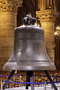 Notre-Dame de Paris - Les nouvelles cloches - 004.jpg