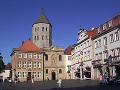 Paderborn Markt mit Gaukirche