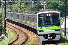 Serie Toei 10-300 sur la Shinjuku line