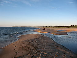 Spiagge sabbiose a Noarootsi dove il fiume Uuejõe incontra il mar Baltico