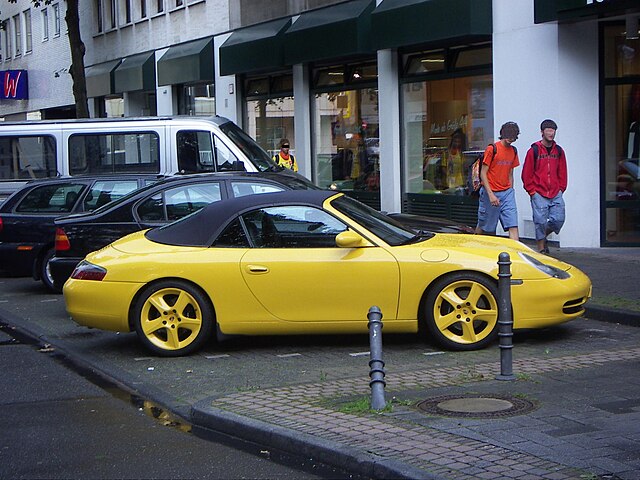 FileYellow Porsche 911 Carrera Cabriolet Type 996jpg