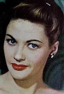 Yvonne De Carlo on the cover of Screenland.jpg