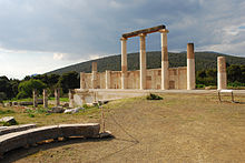 A building in ruins