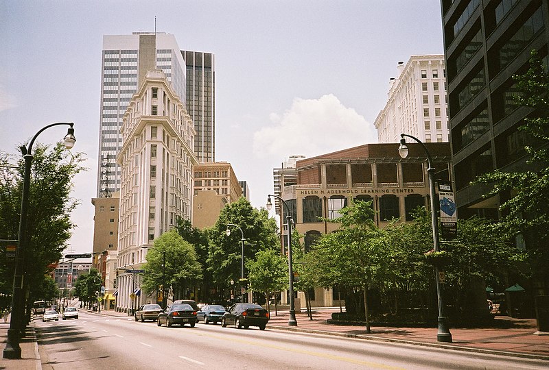 File:Atlanta centre ville.jpg