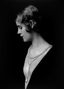 Caja Eric, Ziegfeldgirl, 1931