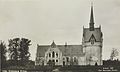 Eidsberg kirke på postkort fra rundt 1920 Foto: Carl Normann