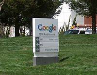 Googleplex girişinde hoşgeldiniz..