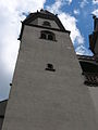 Eingemauerte Kugel am Turm von St. Michaelis (links)