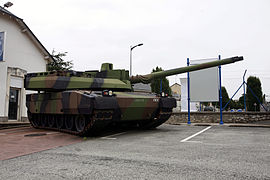 Tourelle d'un char Leclerc (pivotée par rapport au châssis).