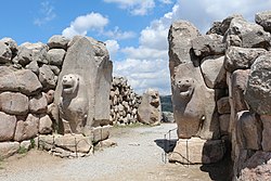 Puing Hattusa Lion Gate dekat Çorum