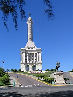 Monumento al la Heroes de la Restoration1.JPG