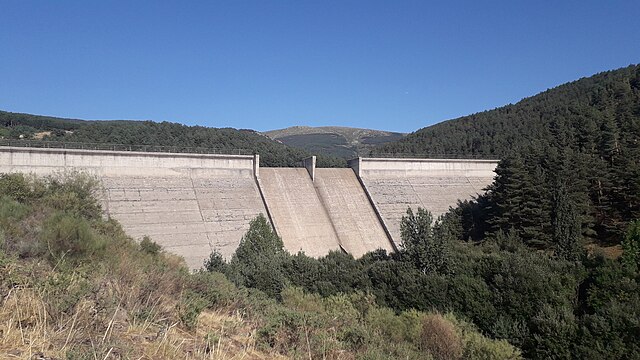 El Embalse del Pirón, que abastece a los municipios de la mancomunidad es uno de sus principales servicios mancomunados