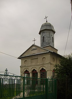 Ortodoks kyrkje i Tunari