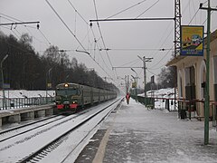 Электропоезд ЭД2Т на платформе. Январь 2008 года