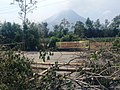 Penutupan akses jalan di kecamatan Naman Teran pada saat erupsi Gunung Sinabung tahun 2014