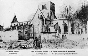 L'église endommagée (vers 1915)