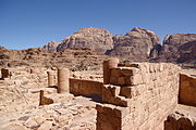 Kuil Nabatean di Wadi Rum