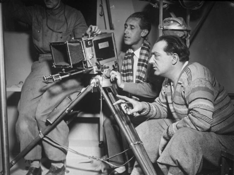 File:Bundesarchiv Bild 102-08538, Fritz Lang bei Dreharbeiten.jpg