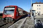 Triebwagen der DB-Baureihe 650 im Bahnhof Weißenhorn