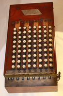 19th century Comptometer in a wooden case EarlyComptometerMachine.png