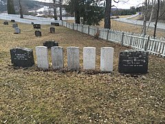 Krigsgraver på kirkegården